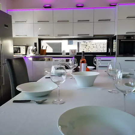 Villa Luxory Minimal House *