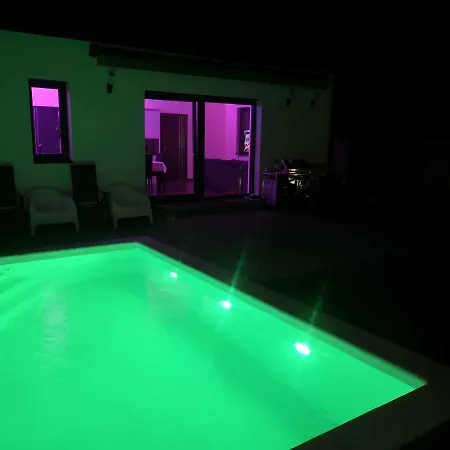 Villa Luxory Minimal House *